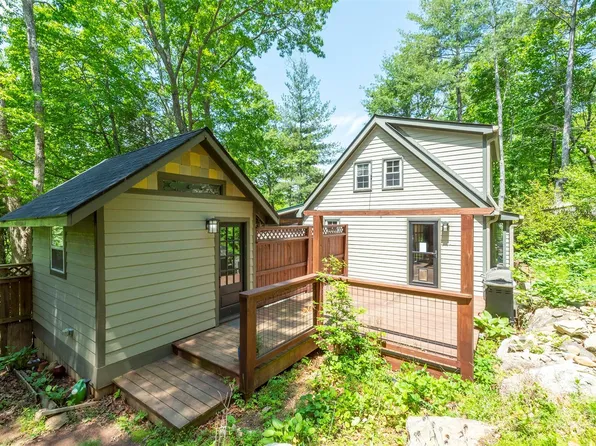 7 Western View St, Black Mountain, NC 28711