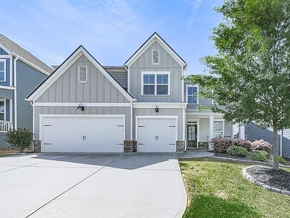 3rd image of 319 Ellenton Pl