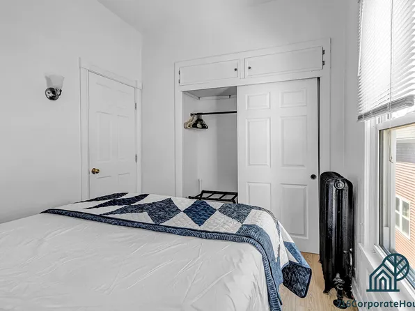 93 Baynes St, Buffalo, NY 14213