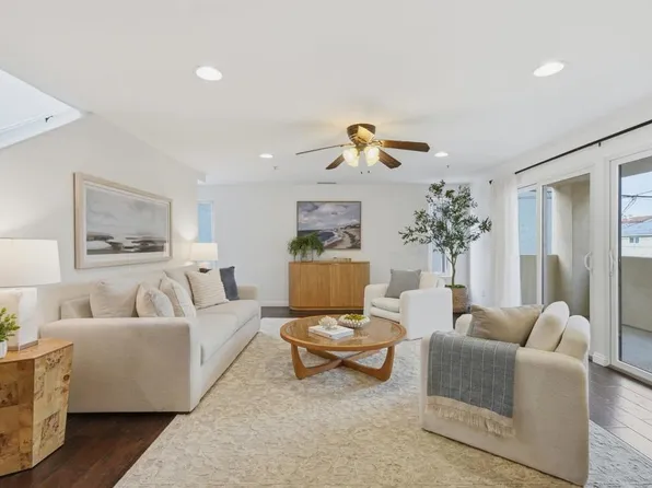 2018 Hornblend St, San Diego, CA 92109