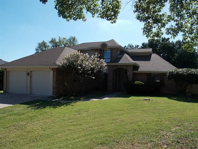 1st image of 2403 Greenridge Ct