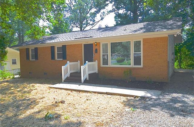 1st image of 1101 Pondella Dr