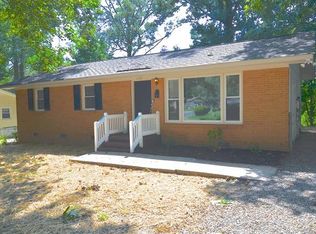 1101 Pondella Dr, Charlotte, NC 28213
