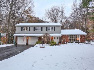 4 Mountain Rd, Rochester, NY 14625