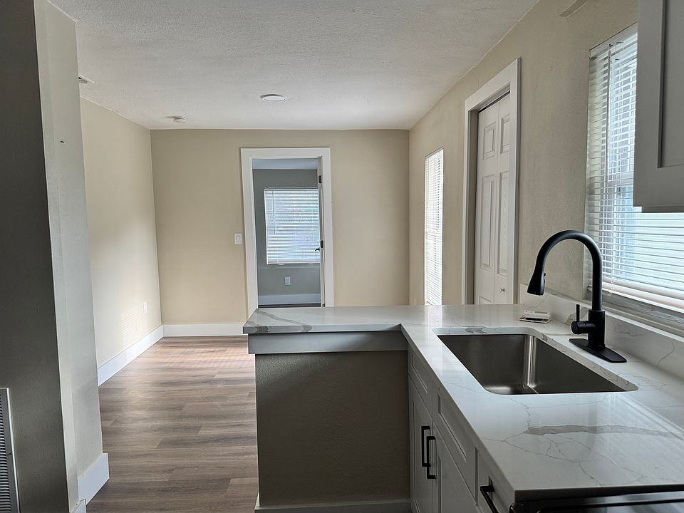 1st image of 714 E 1st St #B