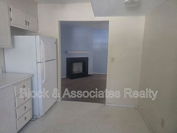 5th image of 1708 N Hamilton St APT E
