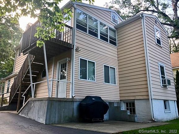 4th image of 16 Raymond St