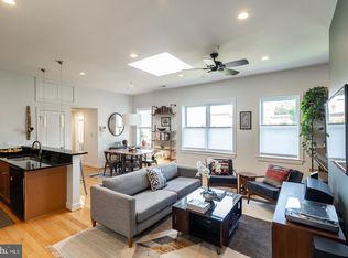 1240 4th St NW APT 300, Washington, DC 20001