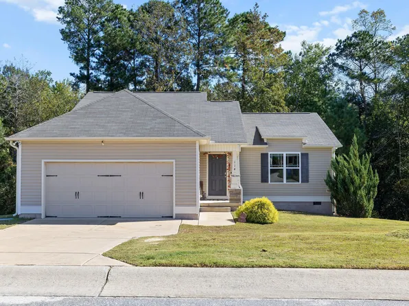 114 Larksdale Cv, Benson, NC 27504