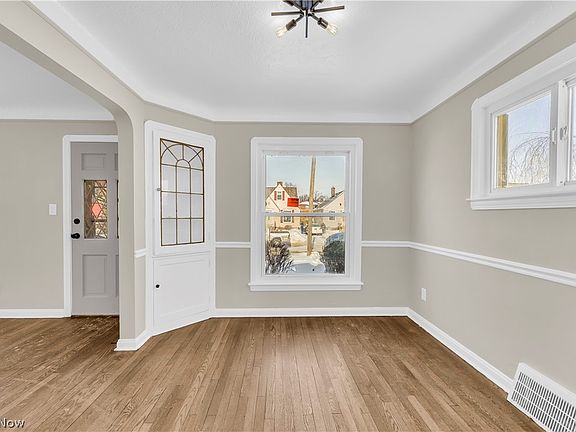5th image of 4515 Albertly Ave