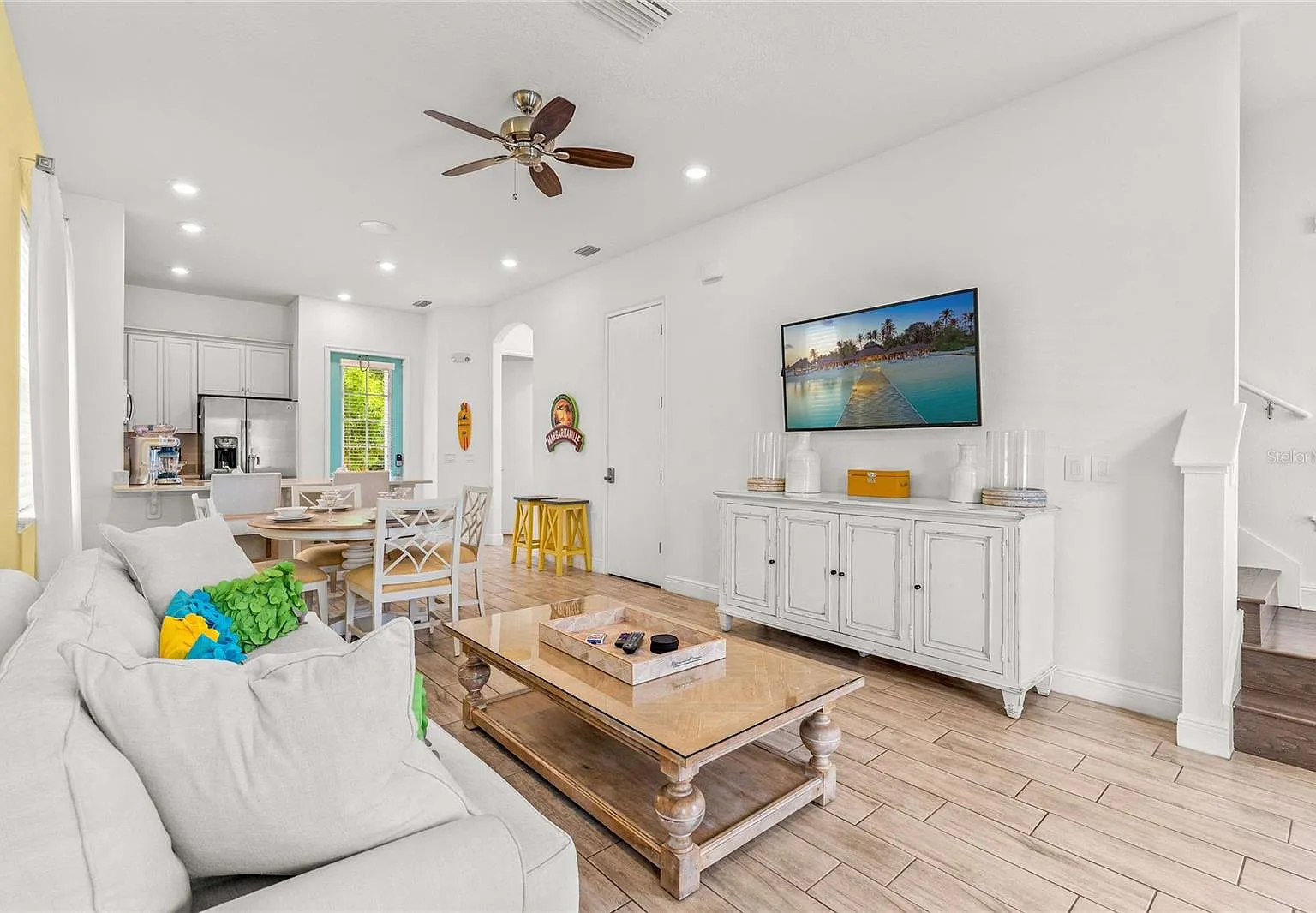 2 bed, 2.5 bath, 1305 sqft, $3,250 — Photo 4