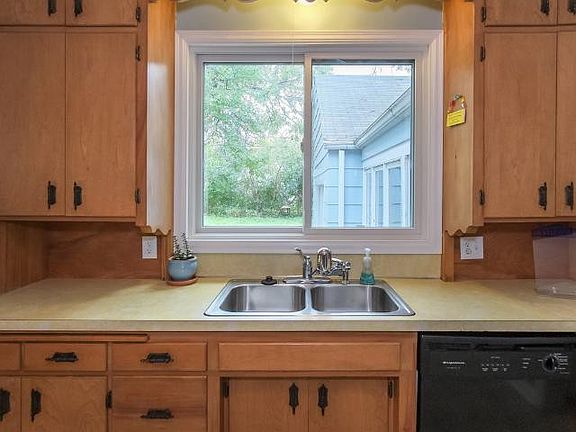 2nd image of 6234 Blaisdell Ave S