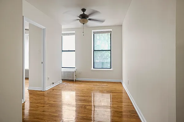 Rented by Compass | media 10