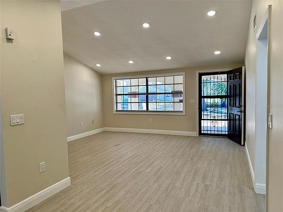 5th image of 4420 Sawgrass Blvd