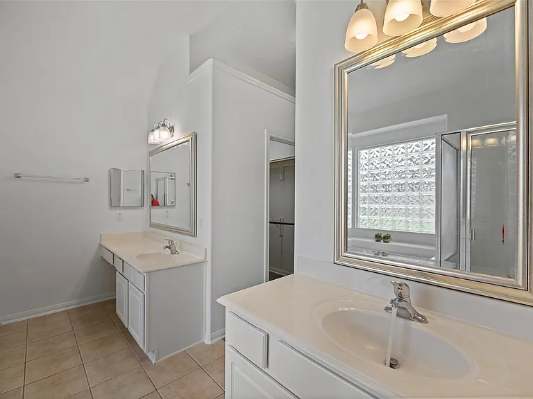 20814 Ochre Willow Trl — Photo 16