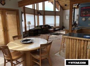 512 Pic Pike Rd, Saratoga, WY 82331