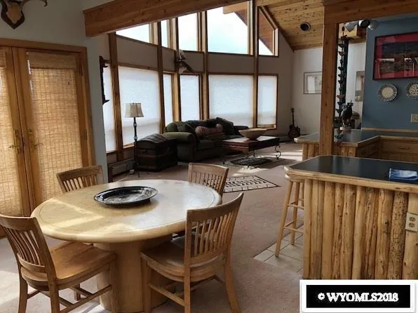 512 Pic Pike Rd, Saratoga, WY 82331