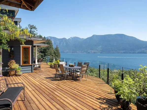 1477 Cleator Rd, Bowen Island, BC V0N 1G1