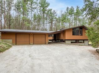 69 Long Ridge Rd, Carlisle, MA 01741