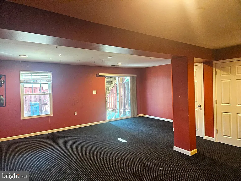 3315 Hollow Ct — Photo 35
