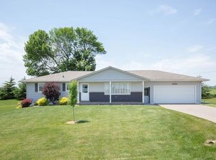 23400 Maysville Rd, Maysville, IA 52773
