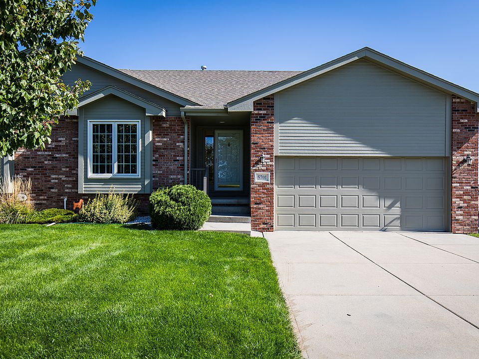 1st image of 5701 N 167th Avenue Cir