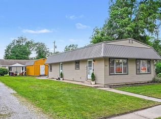 304 S Franklin St, Mentone, IN 46539