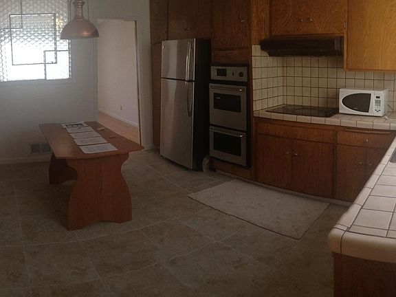 3rd image of 639 29th Ave