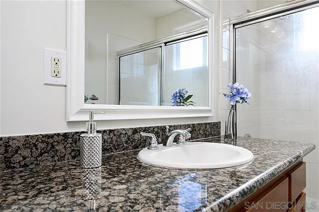 1 bed, 460 sqft, $1,800 — Photo 4