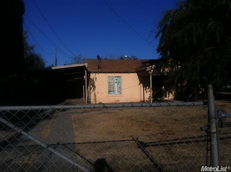 1st image of 2026 S Adelbert Ave