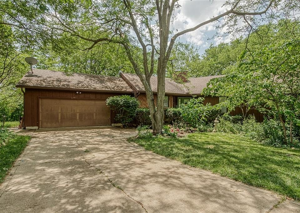 610 Lake Forest Dr, Bonner Springs, KS 66012 Zillow