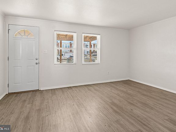 3rd image of 7944 Eastdale Rd
