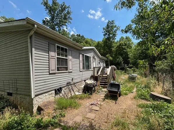 590 Black Mountain Rd, Dunlap, TN 37327