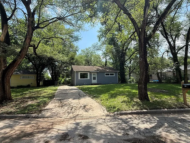 6590 N Kingman St — Photo 27