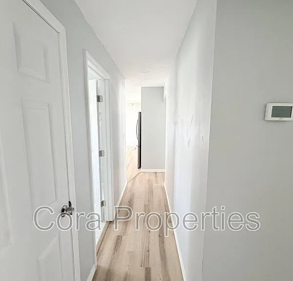 825 Avenue Y NW — Photo 15