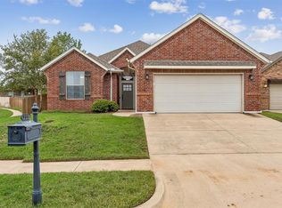 900 NW 190th St, Edmond, OK 73012
