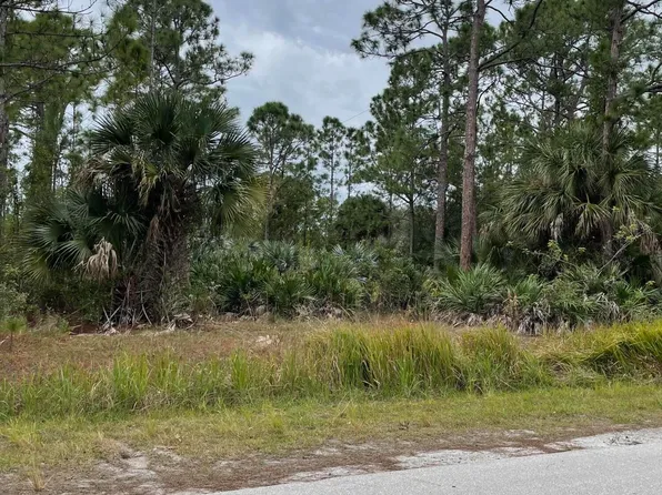 318 Sawyer St SW, Palm Bay, FL 32908