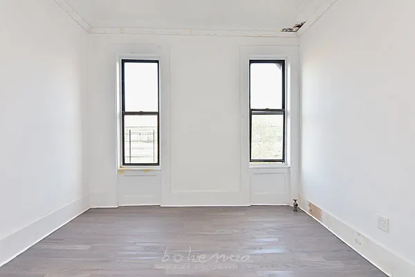 Rented by Bohemia Realty Group | media 14