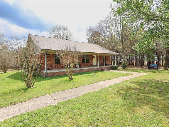 3rd image of 90 Marion Riley Rd