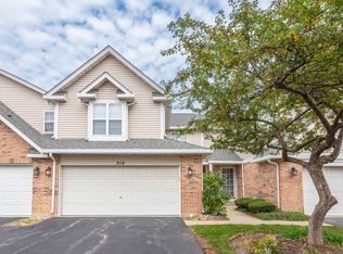 315 E Theodore Ln, Itasca, IL 60143