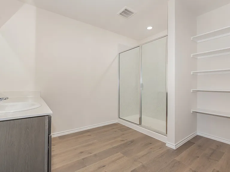 3928 Amethyst Dr — Photo 11