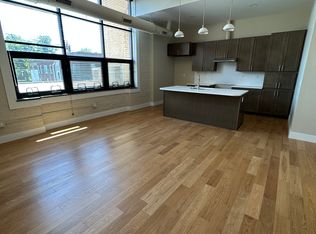 12608 Madison Ave #205, Lakewood, OH 44107