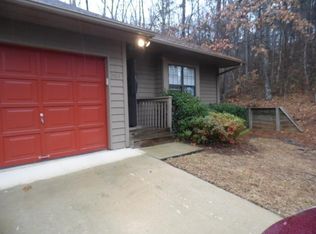 2164 Shea Ln, Seneca, SC 29672