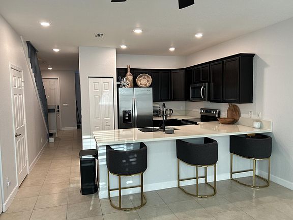 4th image of 4331 Braxton Avenue