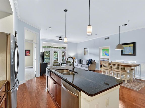 4th image of 300 Saint Joseph Pkwy APT 116