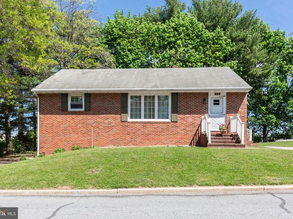 75 George St, Taneytown, MD 21787