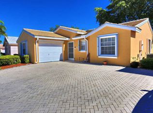 149 Caribe Ct, Greenacres, FL 33413