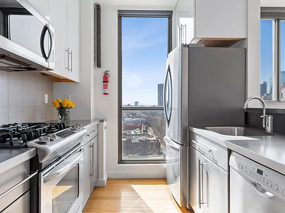 3rd image of 38 Delancey St #13C