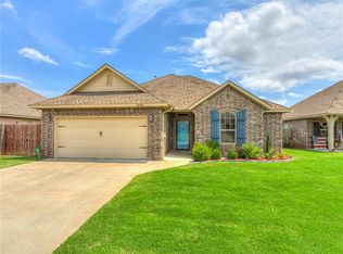 20708 Frontier Pl, Harrah, OK 73045