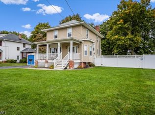 25 Burnside Pl, Haskell, NJ 07420